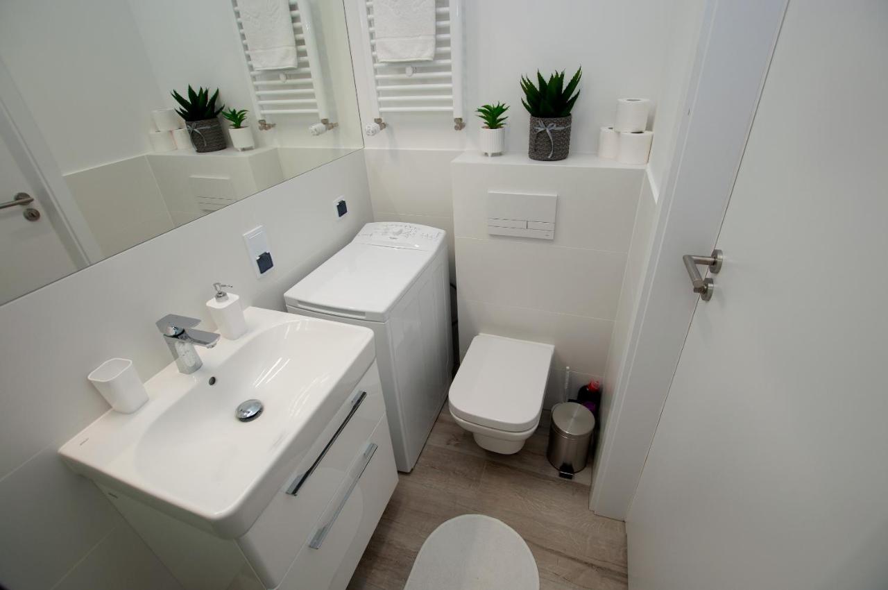 Apartament Ikar Z Widokiem Na Morze W Kompleksie Platinium Реваль Екстер'єр фото